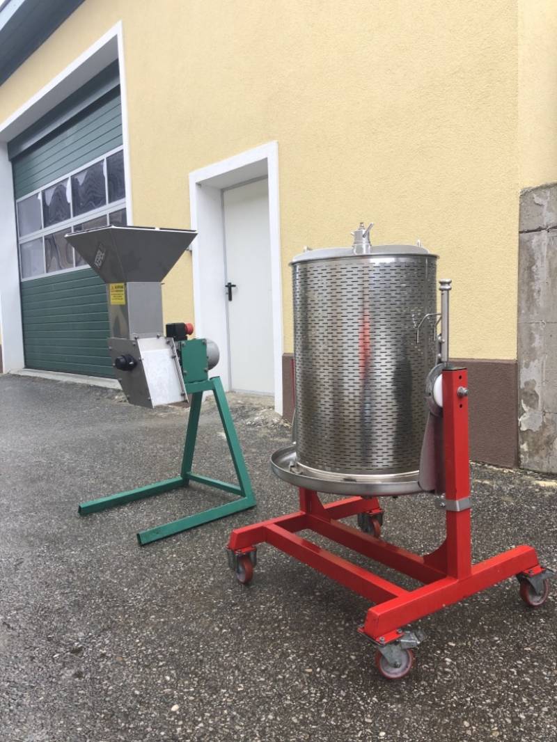 Obstbaumaschinen: Obstpresse und Obstmühle Kerbl gebraucht kaufen