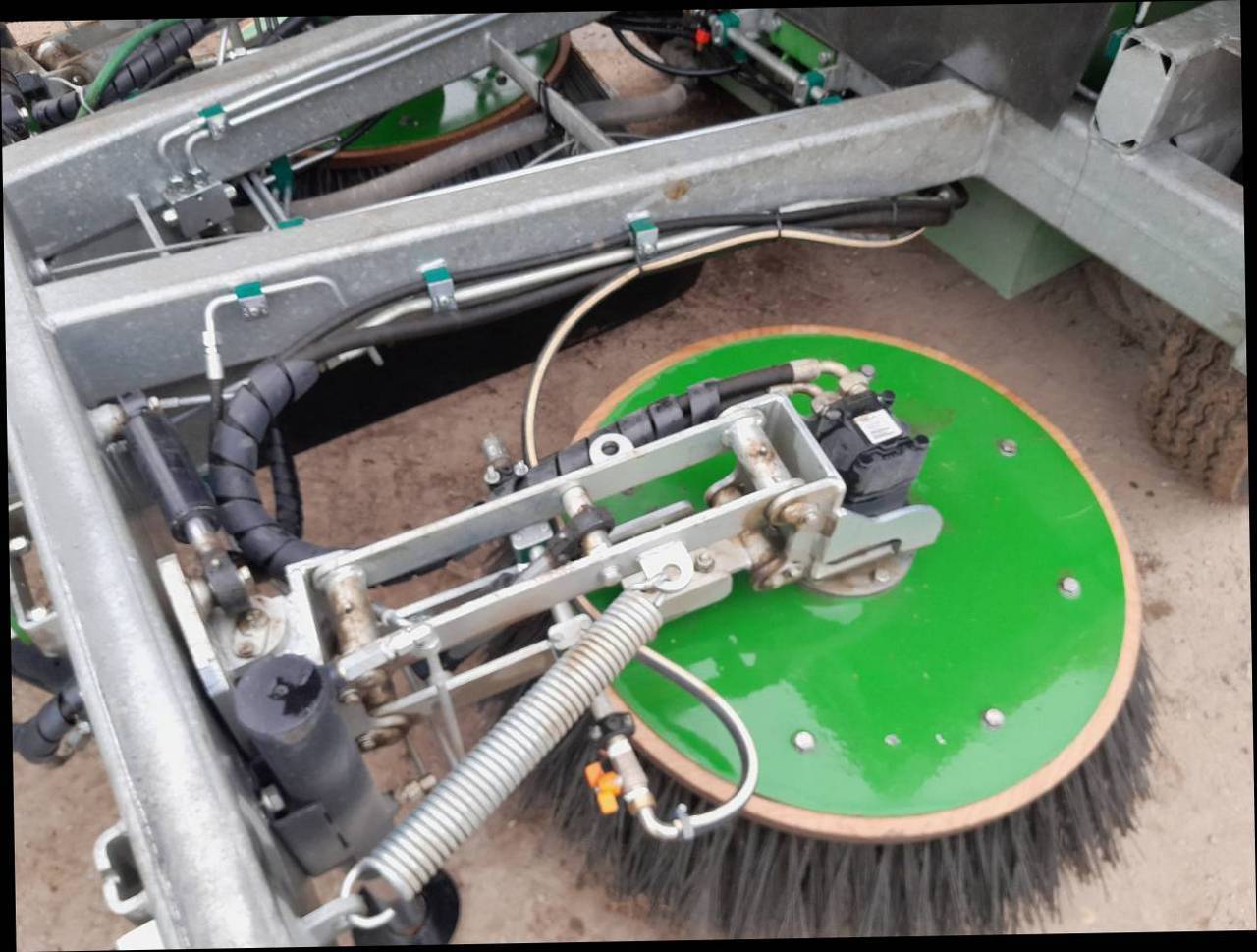 Pronar Kehrmaschine ZMC 3.0 3