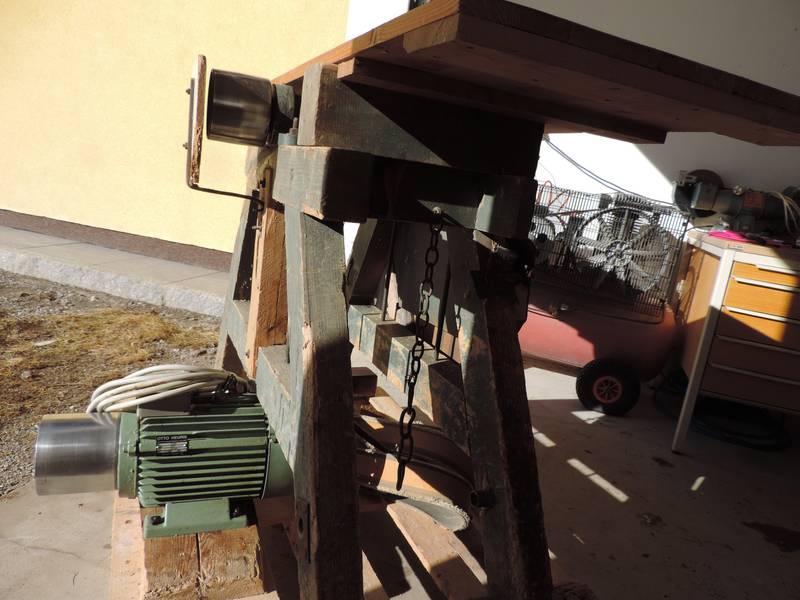 Wipp-Tischkreissäge mit E-Motor 4 kW 3