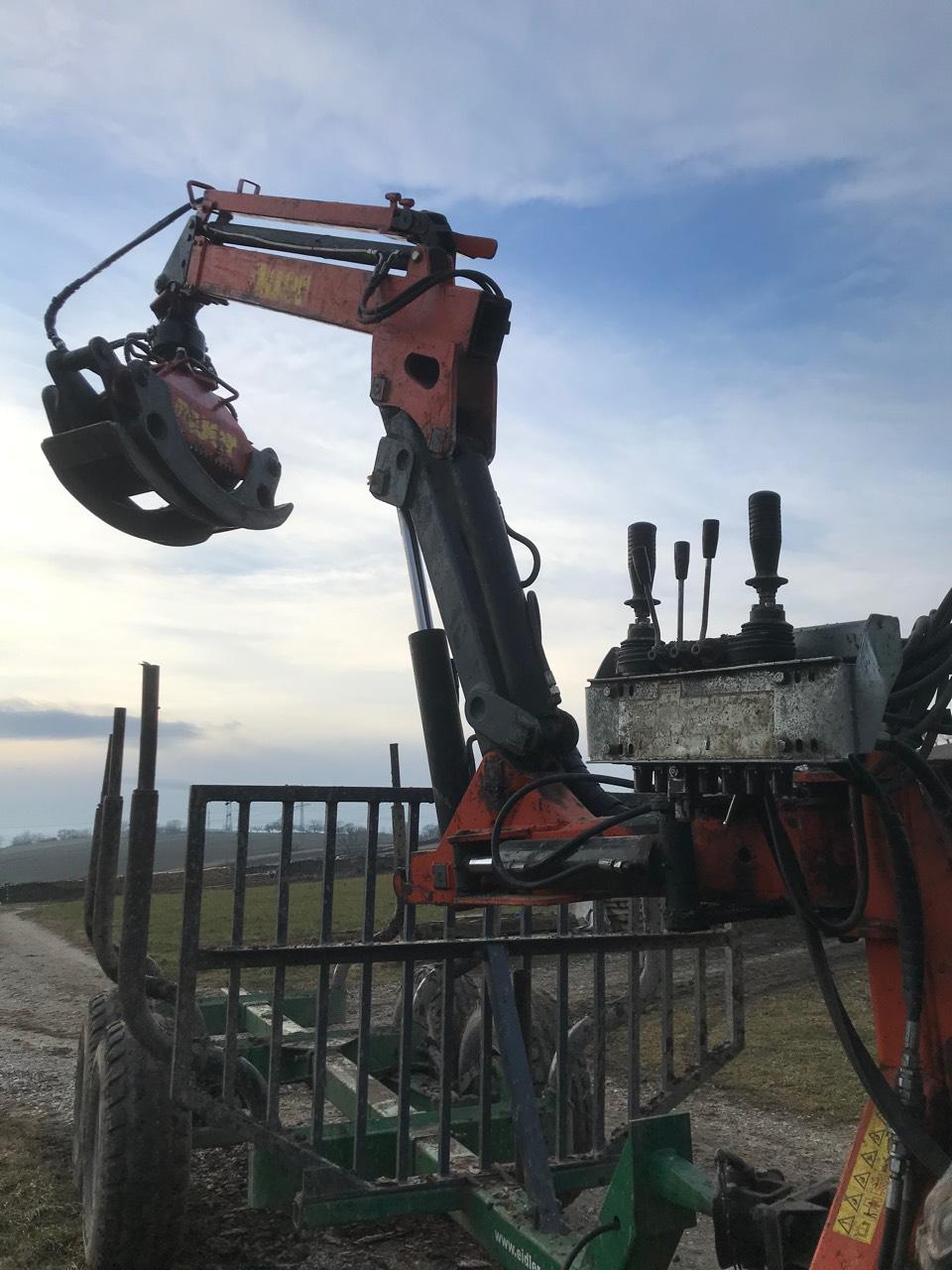 Auer Timberlift mit Rückeanhänger 3