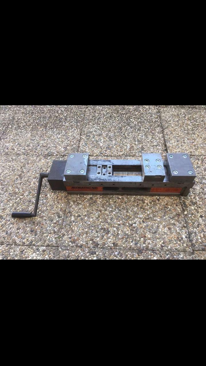 Maschinenschraubstock 3