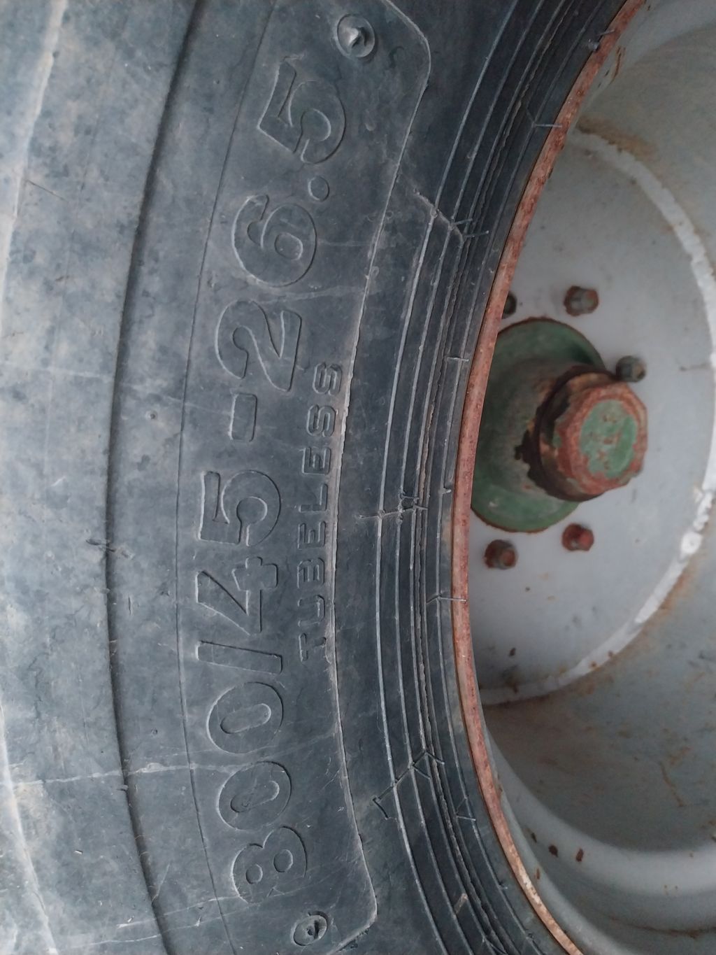 Achse, druckluftgebremst mit Rädern 2