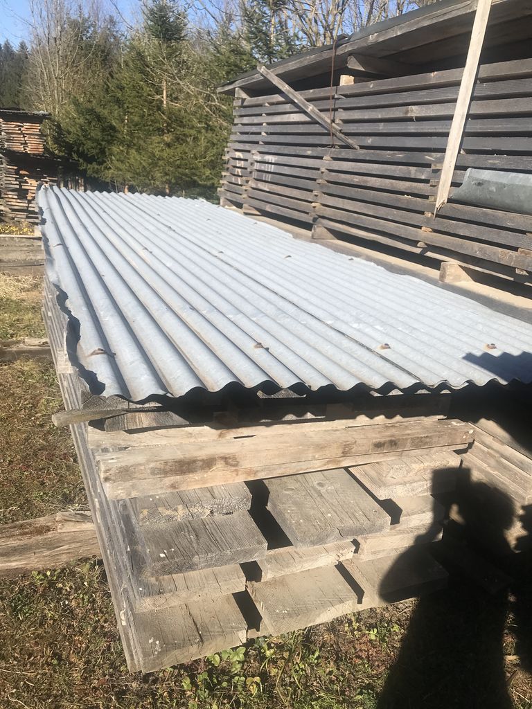 Wellblech- / Stahlblechelemente mit Holzunterkonstruktion 1