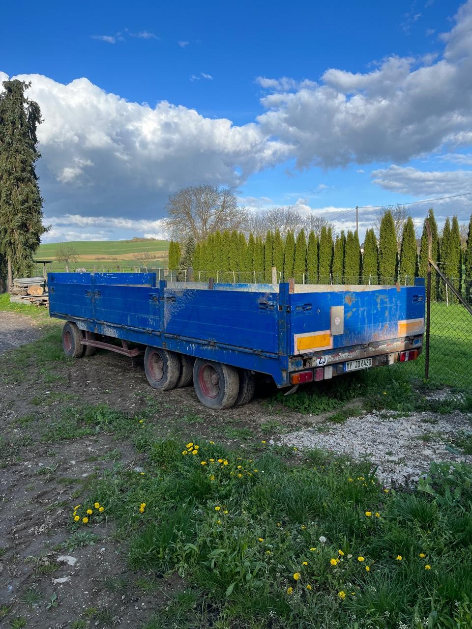 Tieflader: Ballenwagen/Plattformwagen Gebraucht Kaufen - Landwirt.com