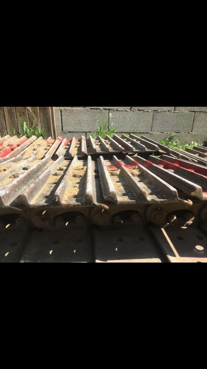 Minibagger Takeuchi Eisenketten Bagger TB250 TB145 3