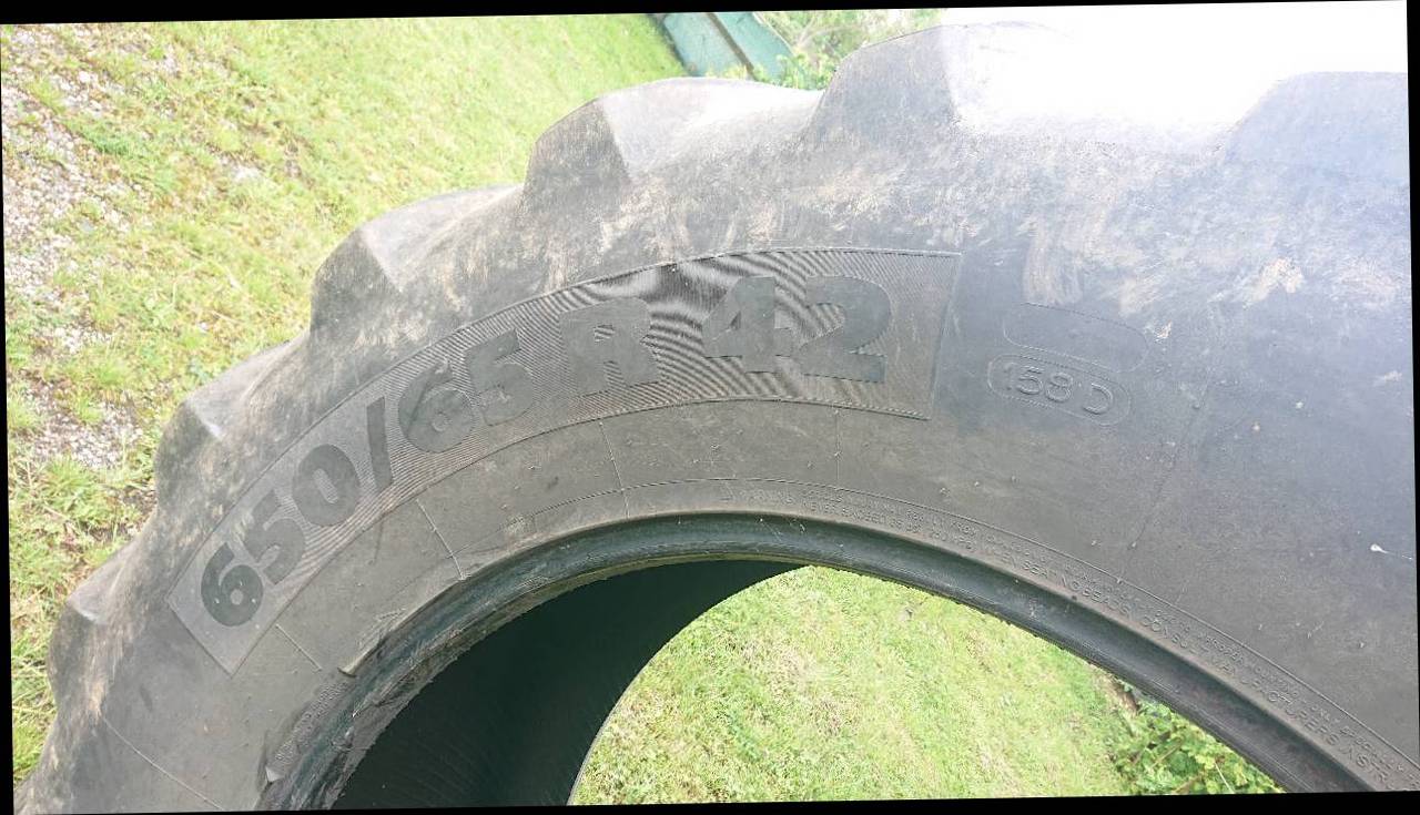 Traktorreifen 650/65 R42 2