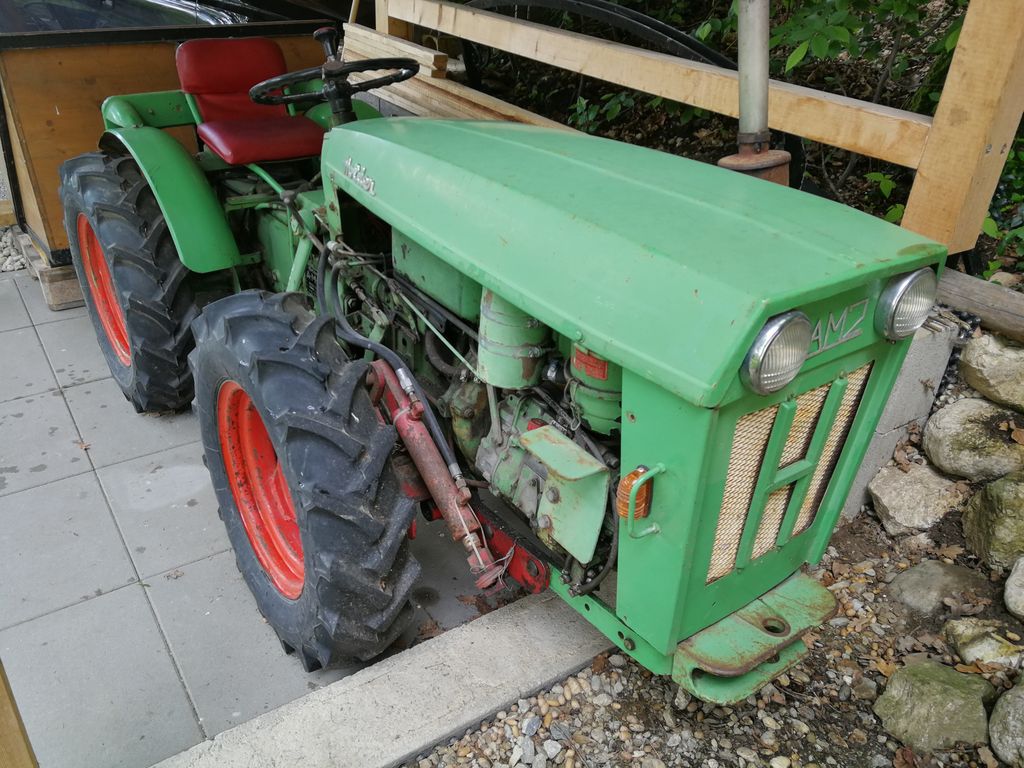 Obst-/Weinbautraktoren: Holder AM2 Traktor gebraucht kaufen - Landwirt.com