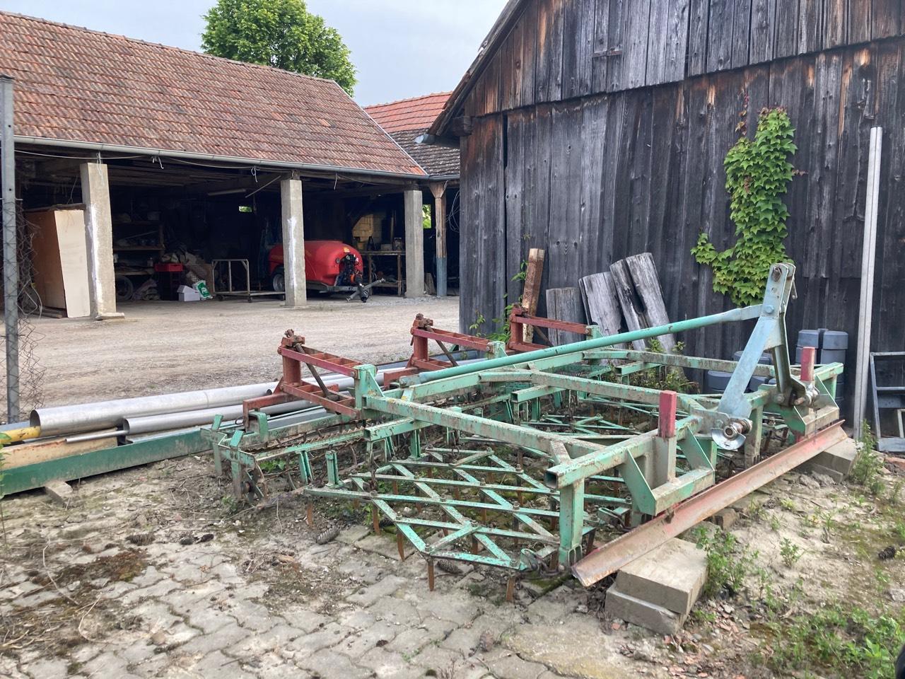 Saatbeetkombination Feldherr 3 m mit Planierschild 3