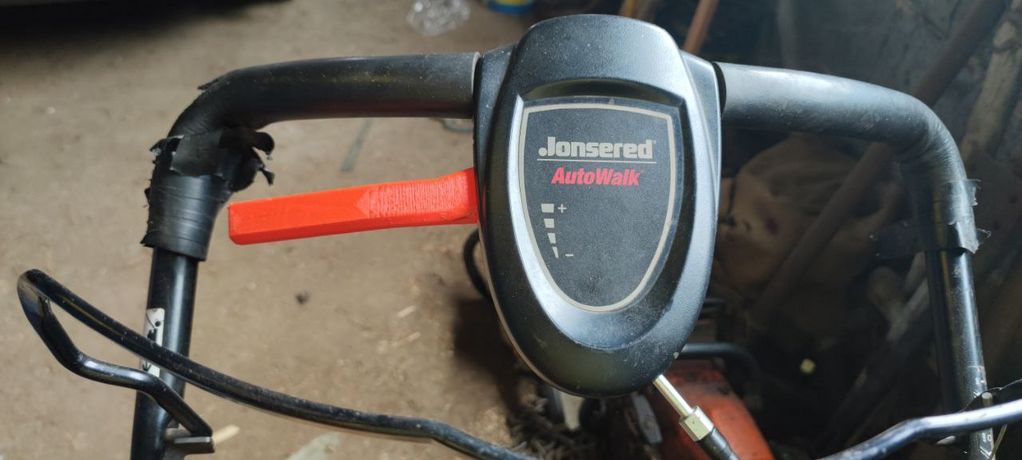 Fahrantrieb Hebel Jonsered 1