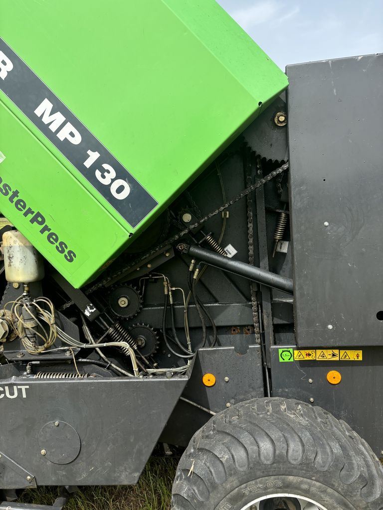 Deutz-Fahr MP130 3