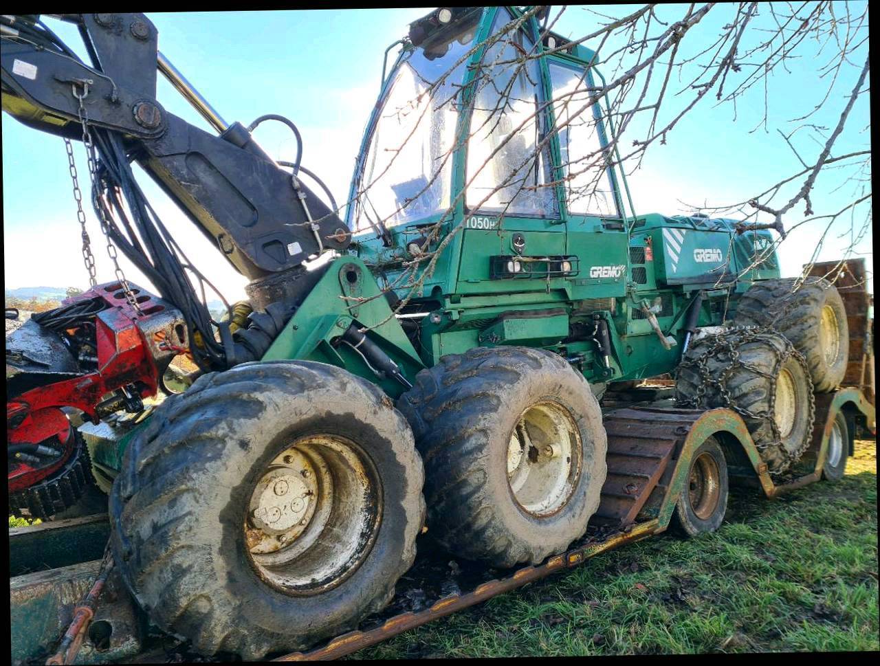 Gremo 1050H & Tieflader Tiefbett Ebert TL30 3