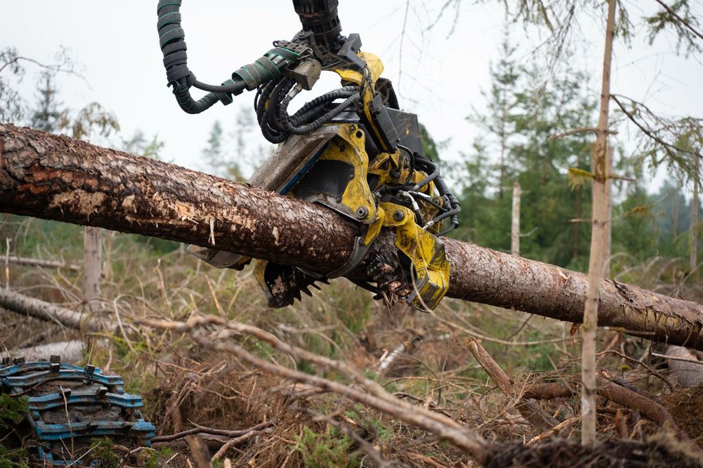 Harvester John Deere 1170G 3