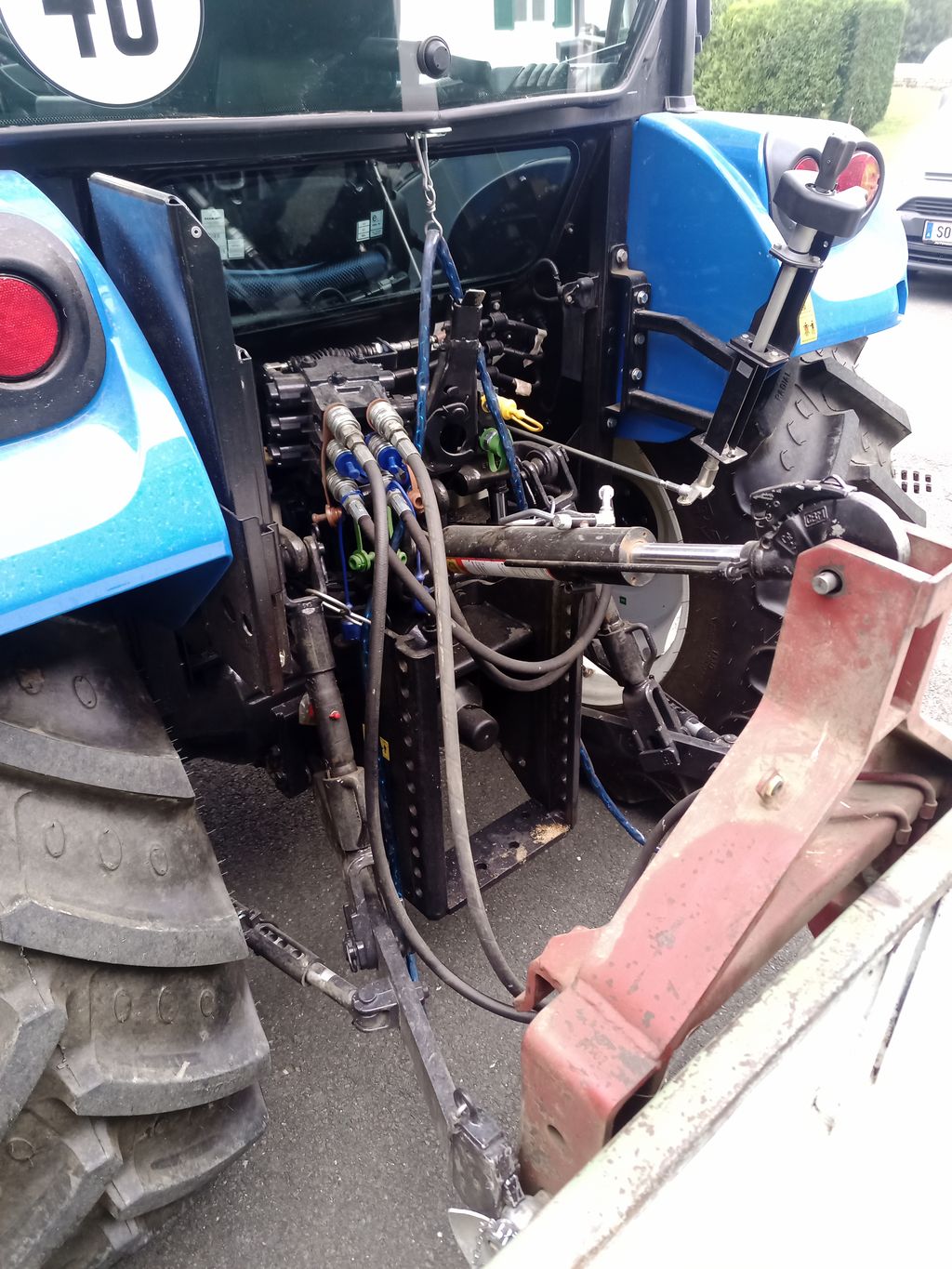New Holland T4 65S 2