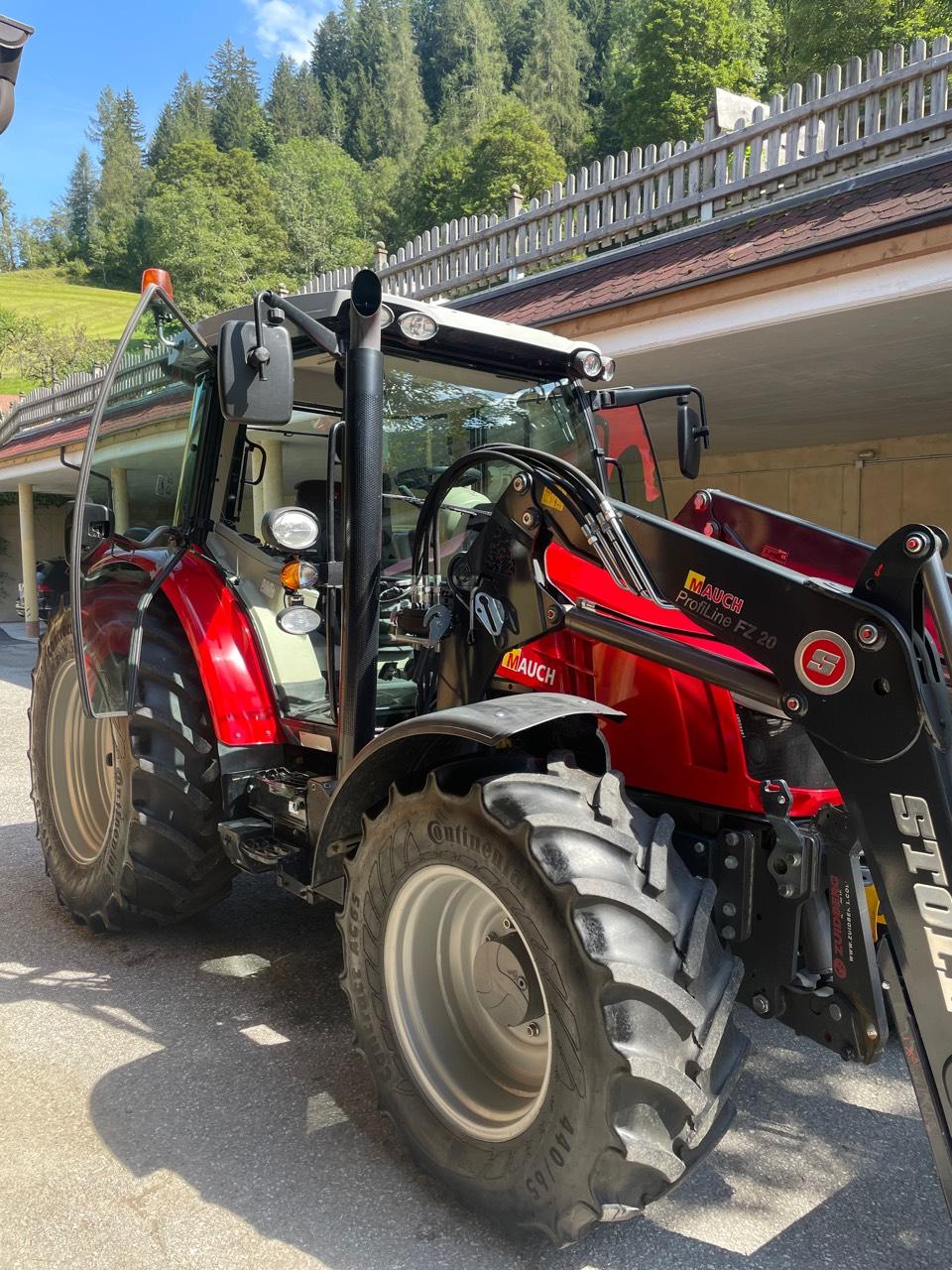 Massey Ferguson: Massey Ferguson MF 5611 gebraucht kaufen - Landwirt.com