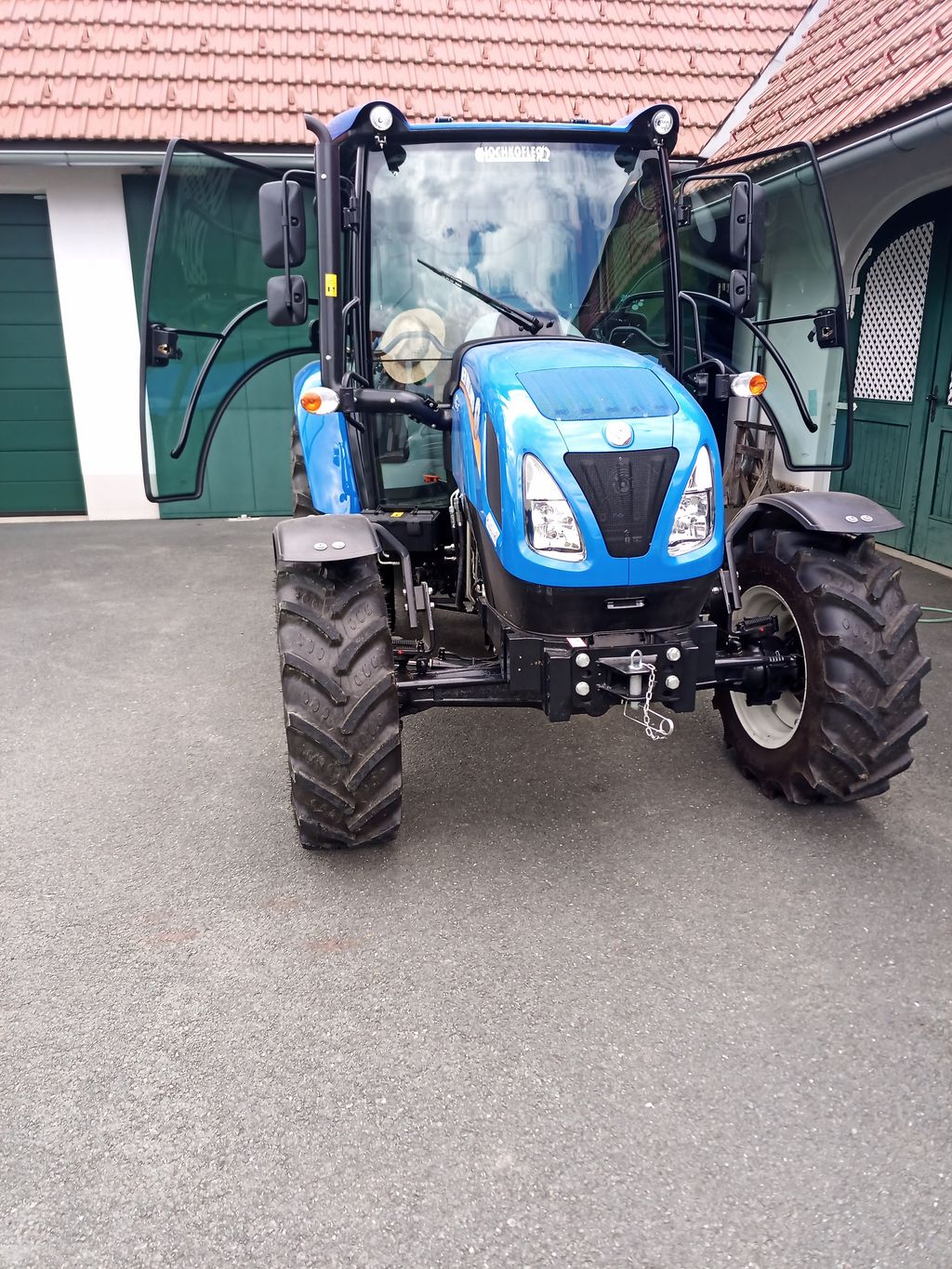 New Holland T4 65S 1