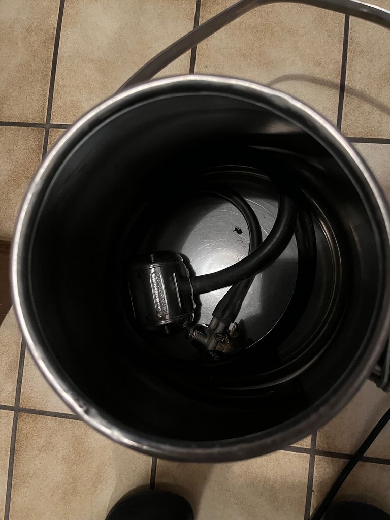 Melkeimer mit Pulsator & Milchsieb 2