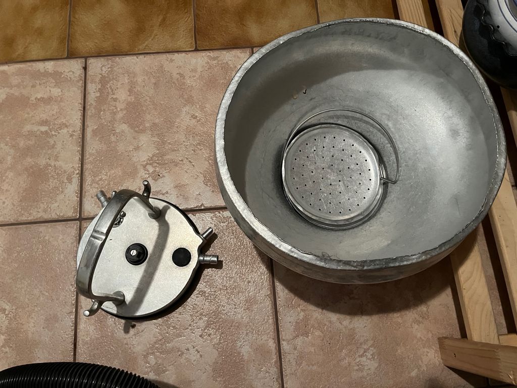 Melkeimer mit Pulsator & Milchsieb 3