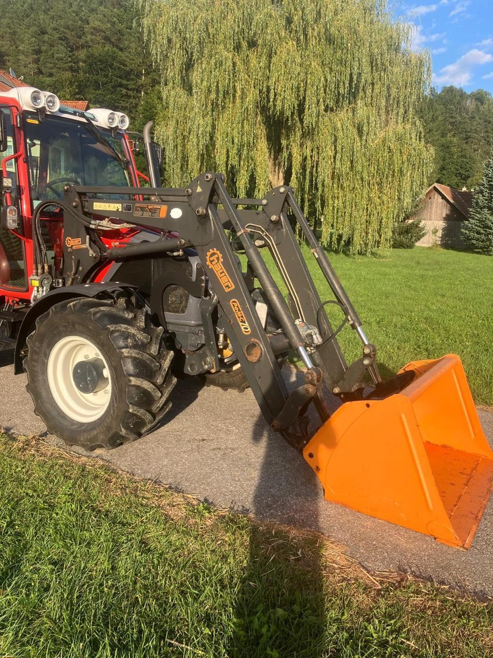 Frontlader Hauer Pom C70 2