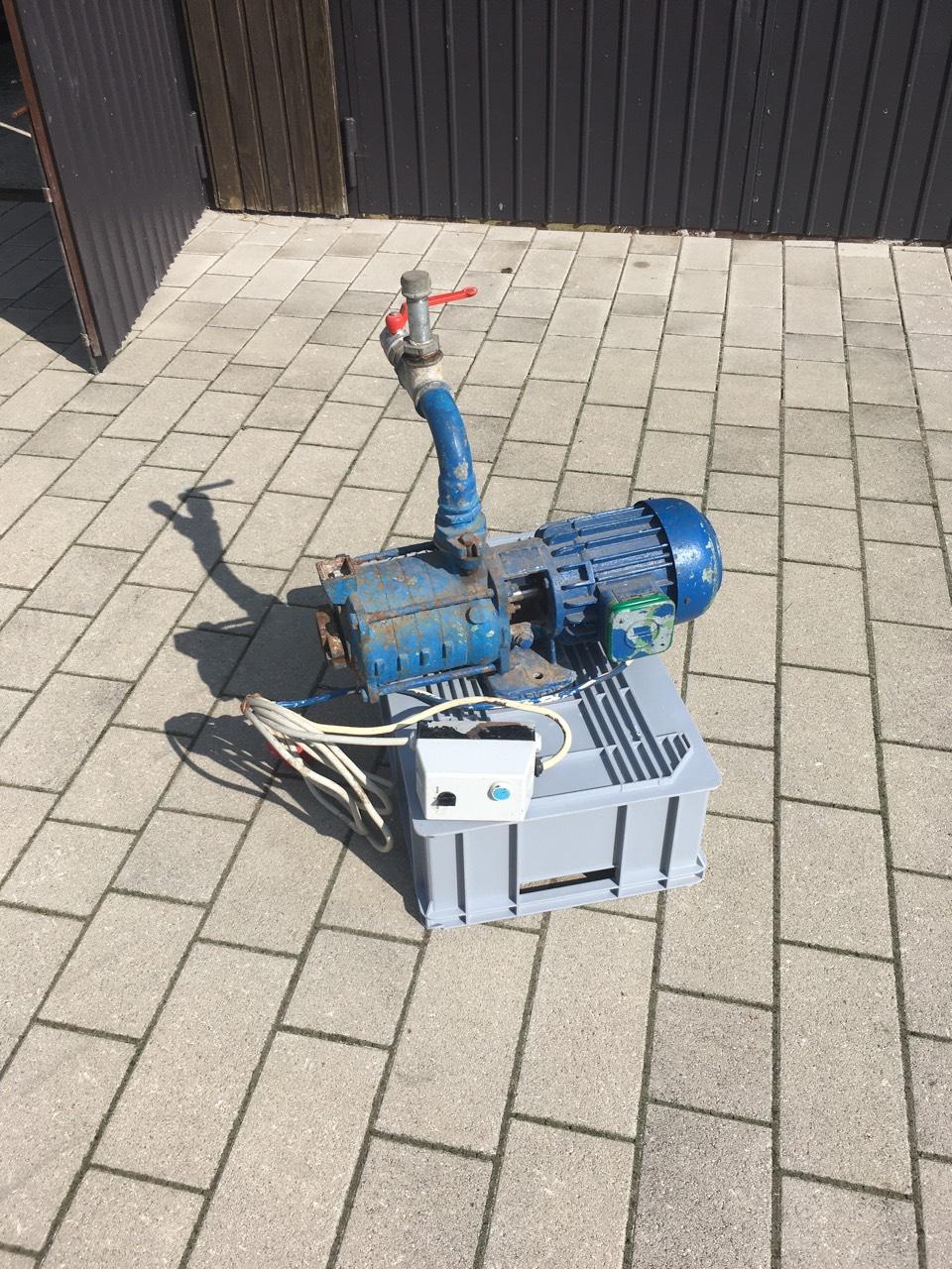 Sonstige Haus und Garten: Oberwasserpumpe kaufen - Landwirt.com