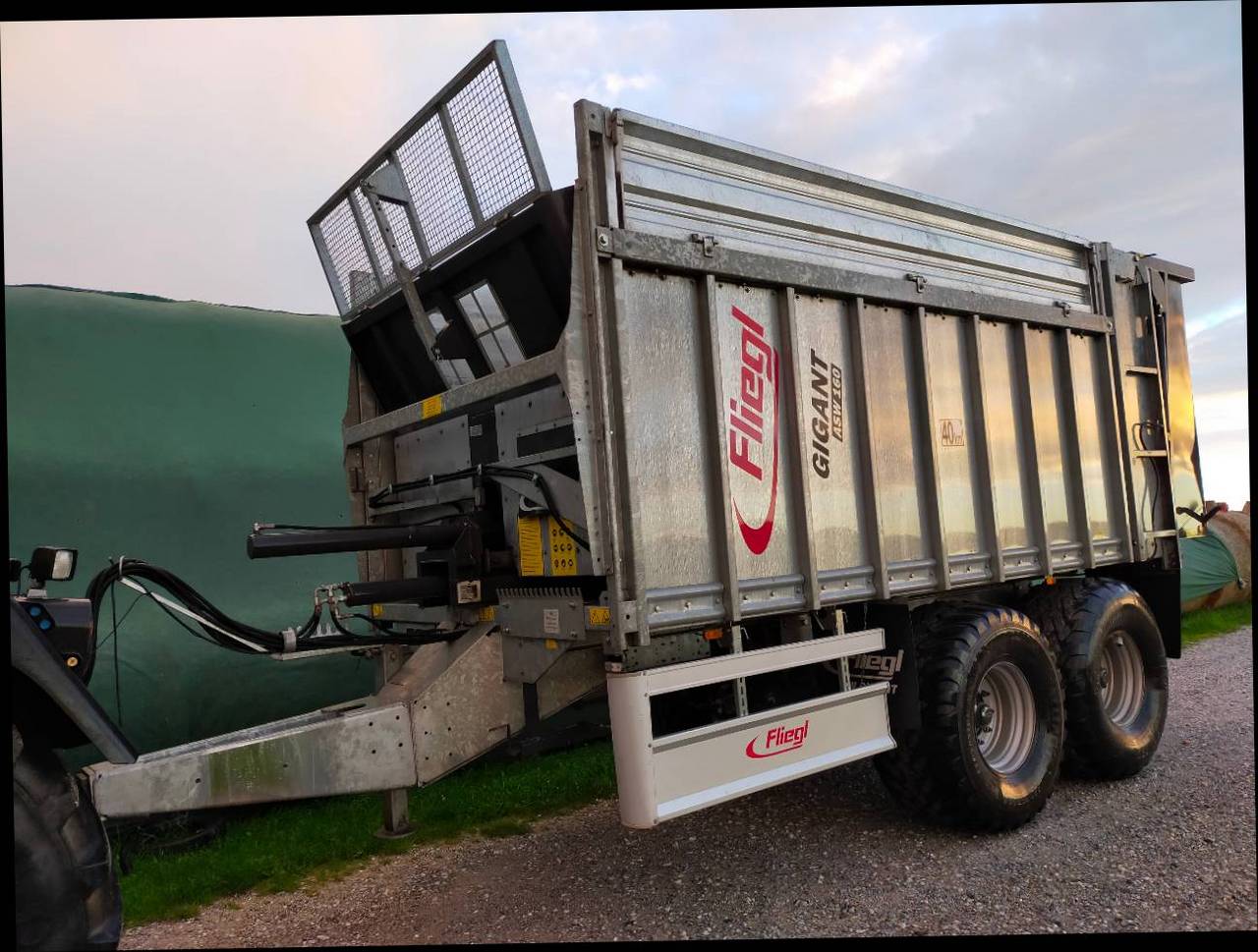 Abschiebewagen Fliegl Asw Gebraucht Kaufen Landwirt Com