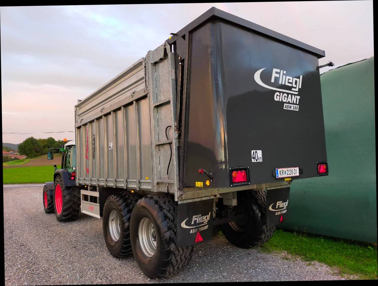 Abschiebewagen: Fliegl ASW 160 Gebraucht Kaufen - Landwirt.com