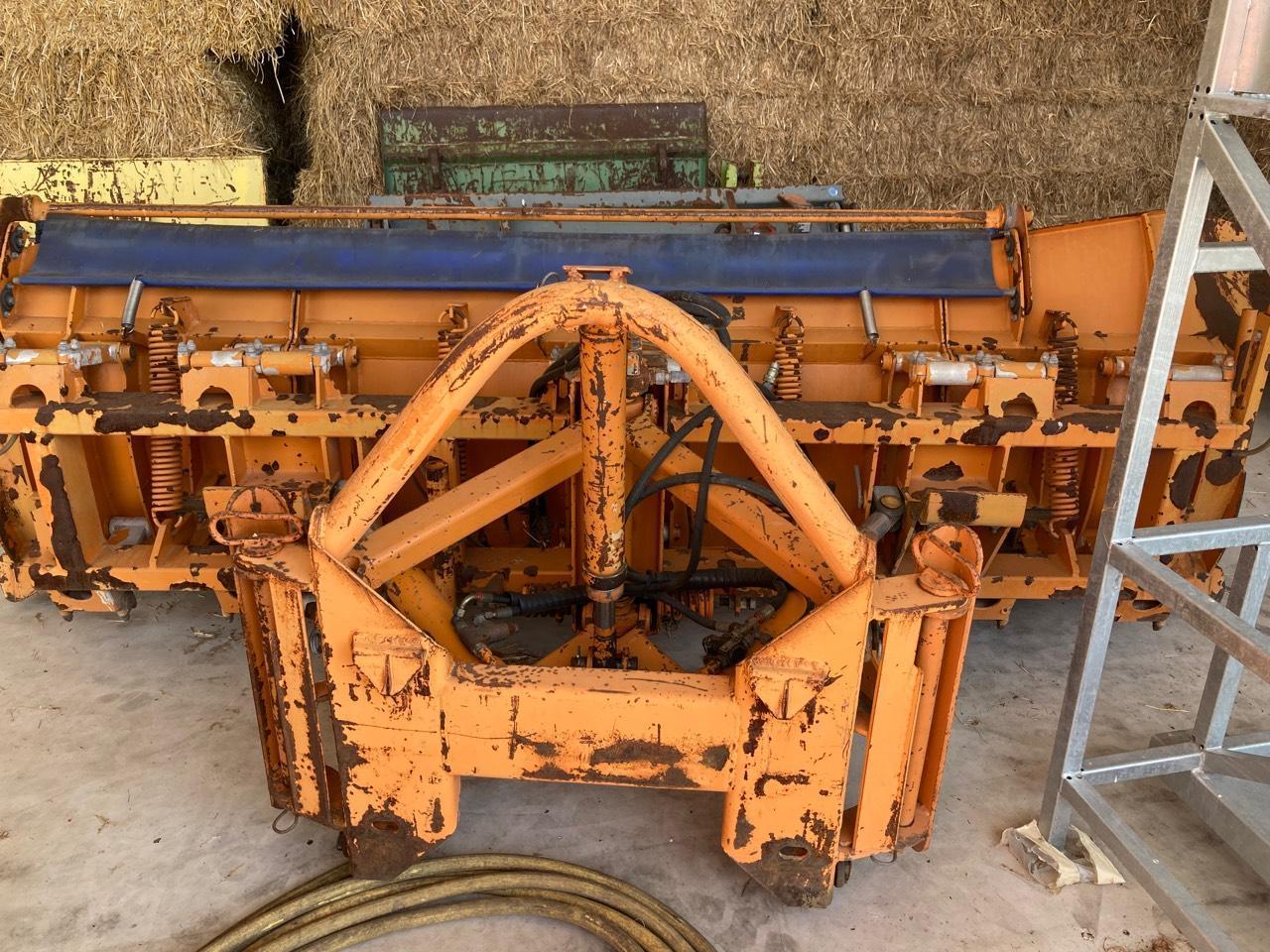 Schneepflug Schmidt MF 3.3 3