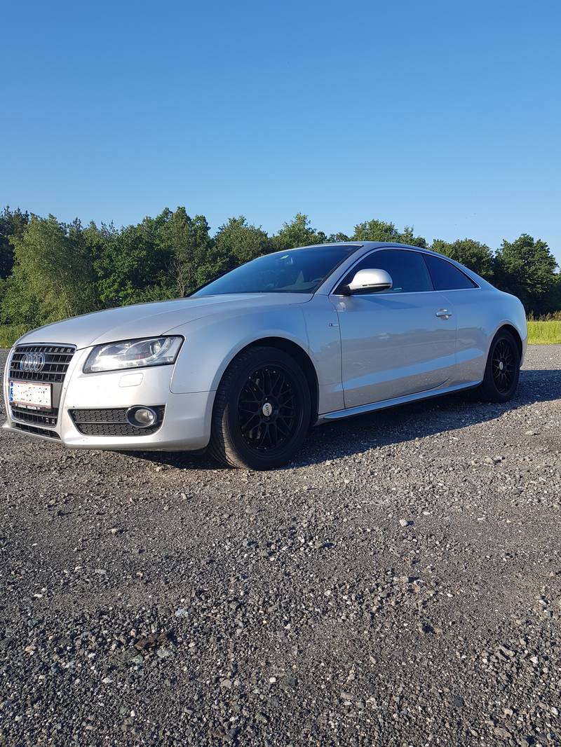 Audi a5 зеленая