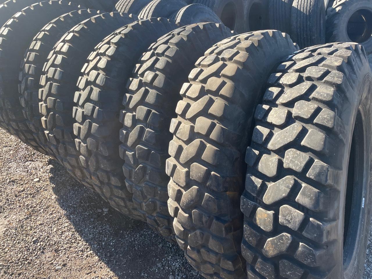 Sonstige Reifen/Räder: Reifen 10r22.5 Continental T9 Für LKW, Anhänger