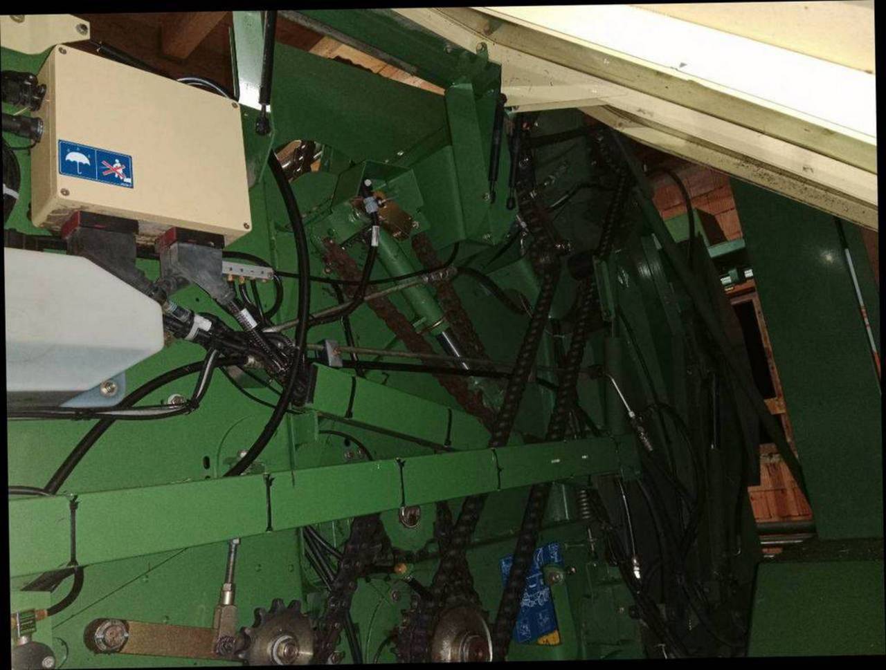 Krone Combi Pack 1500 V Presse Wickelmaschine 2