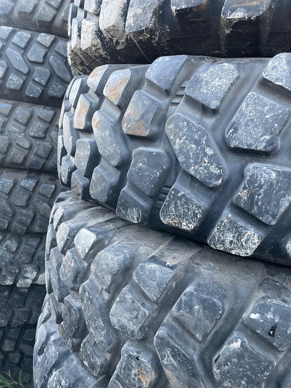 Sonstige Reifen/Räder: Reifen 10r22.5 Continental T9 Für LKW, Anhänger