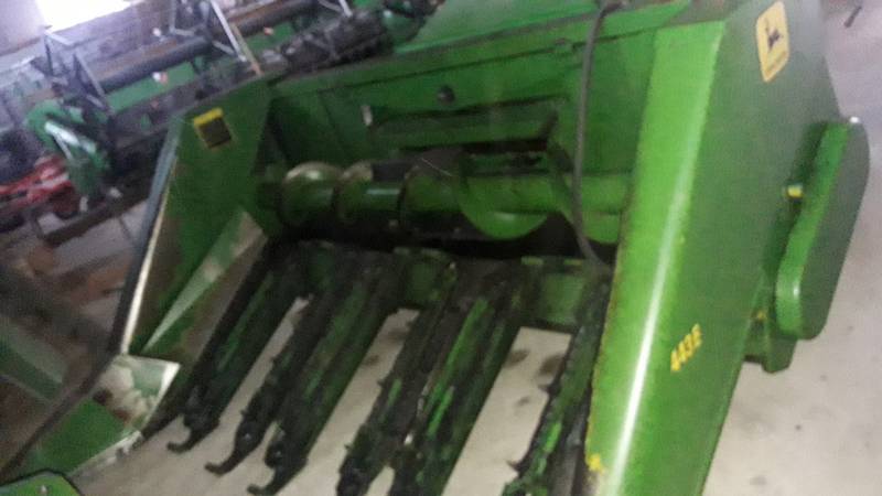 Mähdrescher John Deere 1068H 3