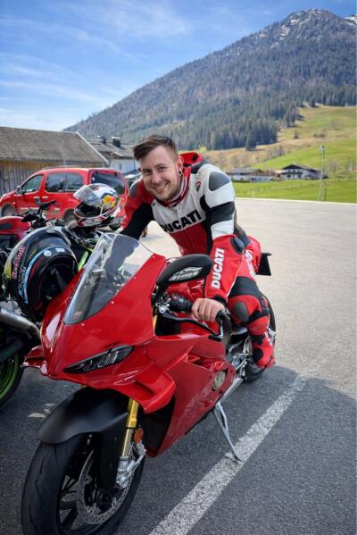 Tobias Strasser 