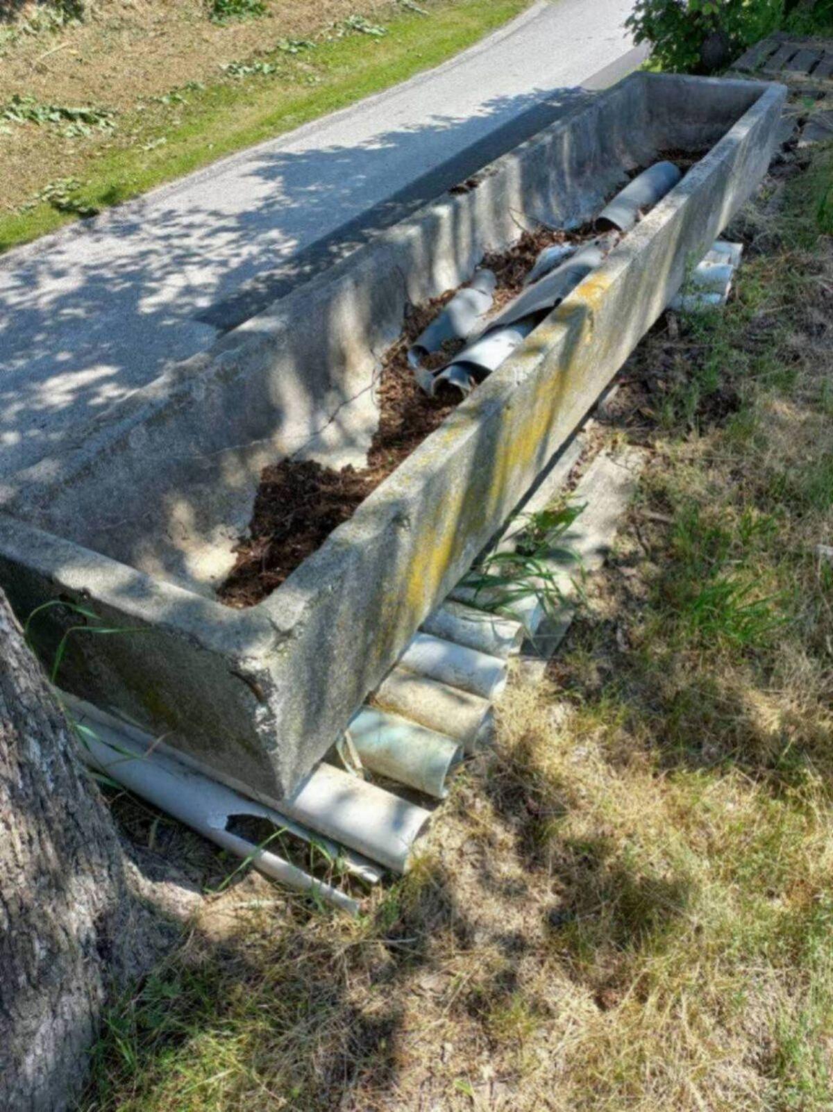 Betontrog 1