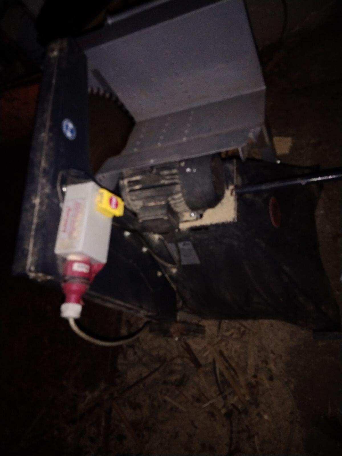 Profi Wippkreissäge Lutz Bison 800 1