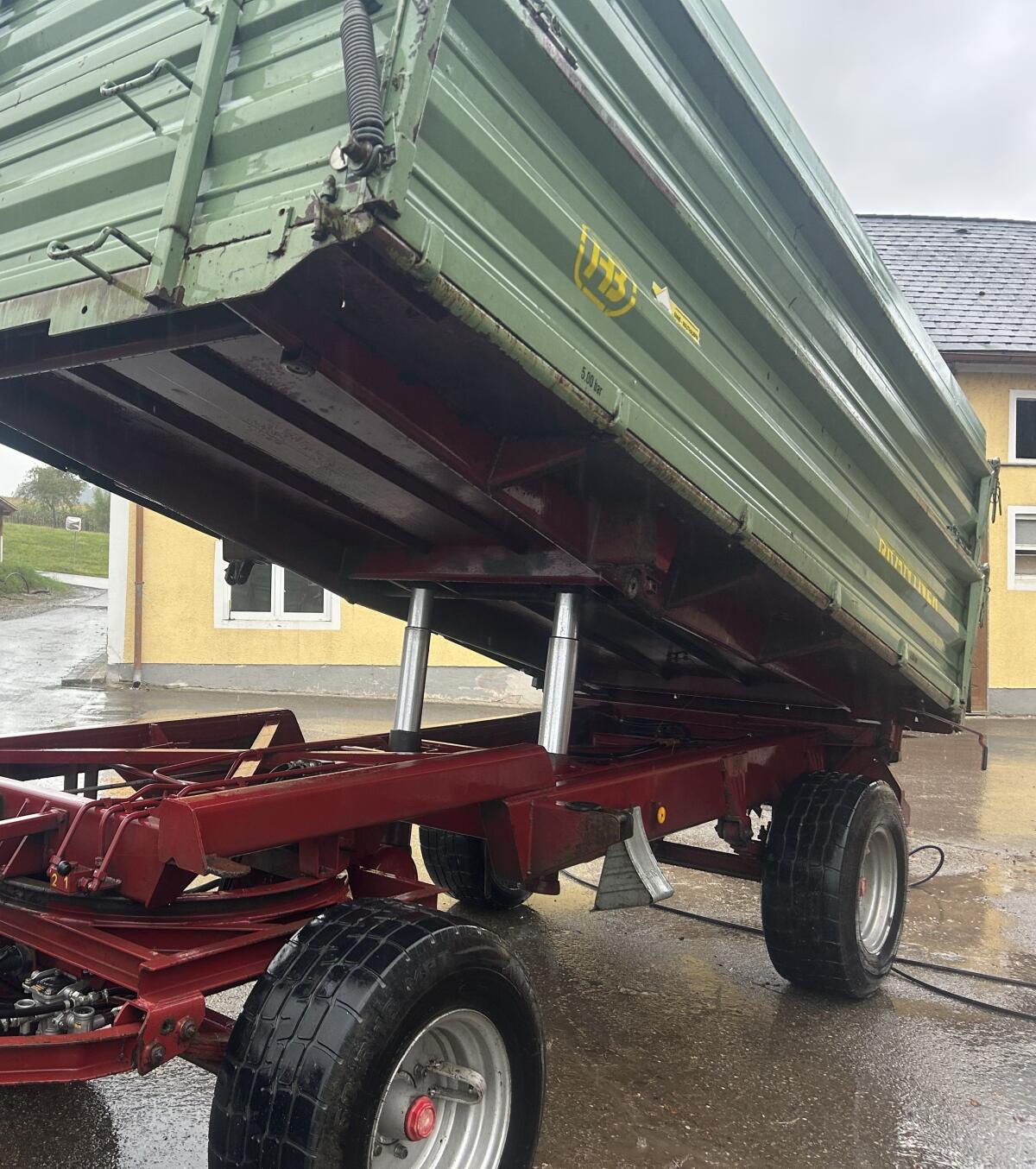 Verkaufe Brantner Zweiachs-Dreiseitenkipper 1