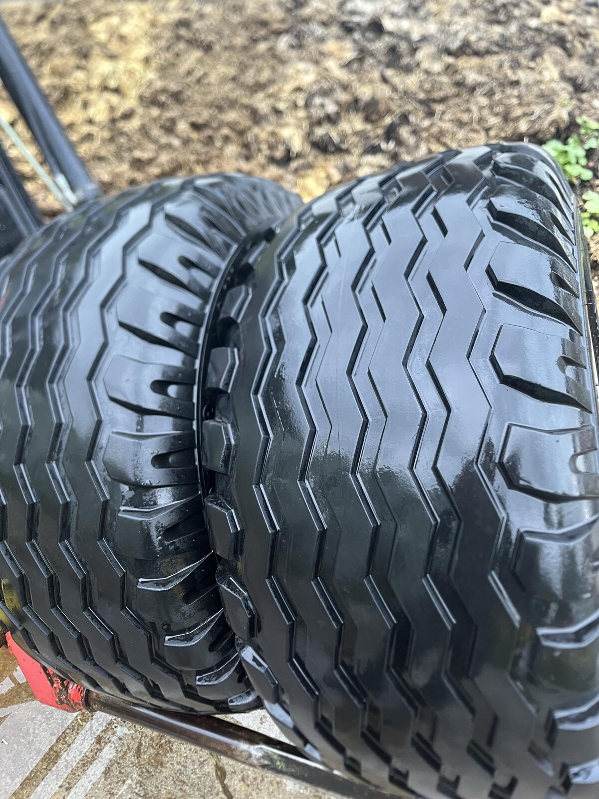 Kompletträder 15.0 55 R17 2