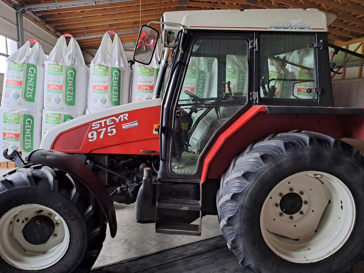 Steyr 975 2