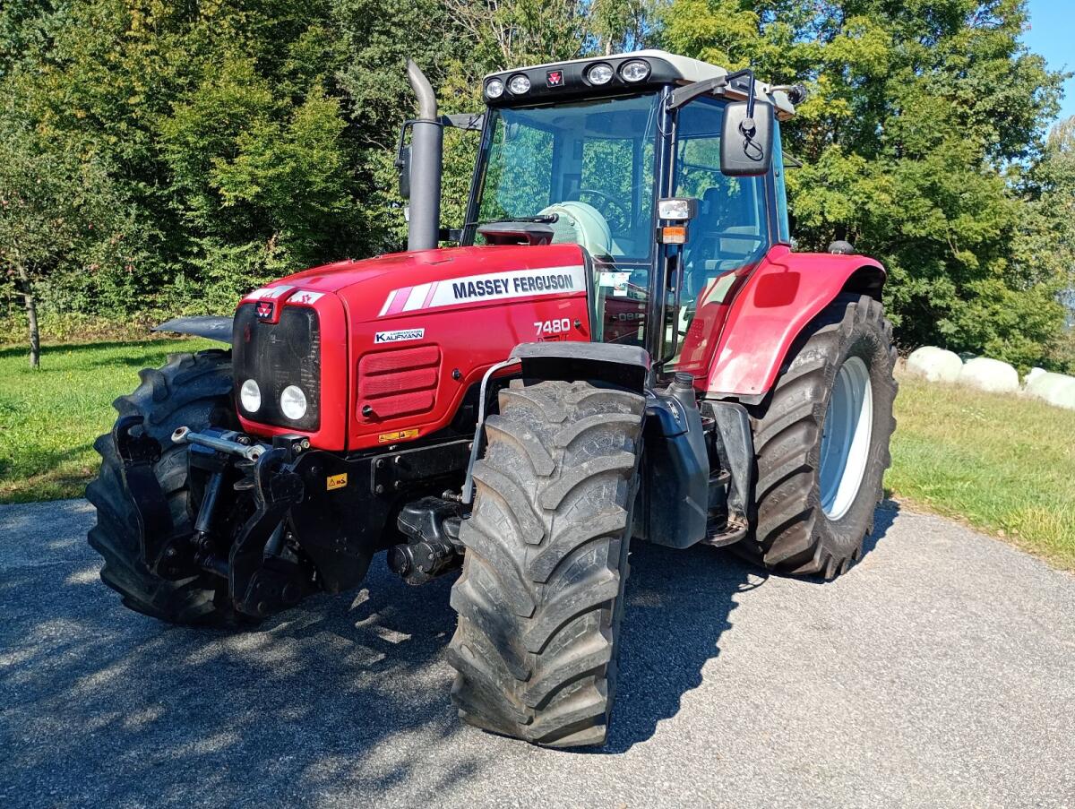 Massey Ferguson 7480 DynaVT 2