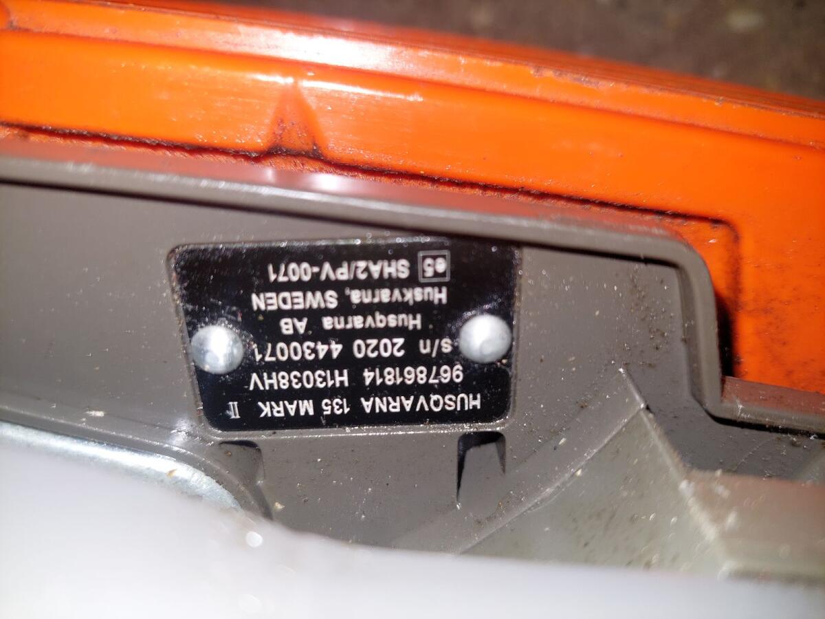 Husqvarna 135 Mark II 1
