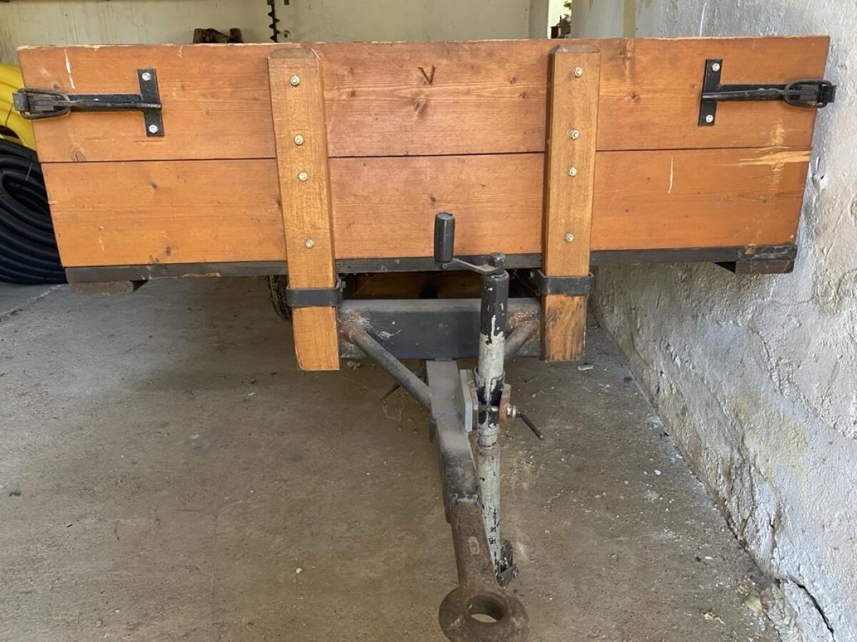 Anhänger für Oldtimer-Traktor 2