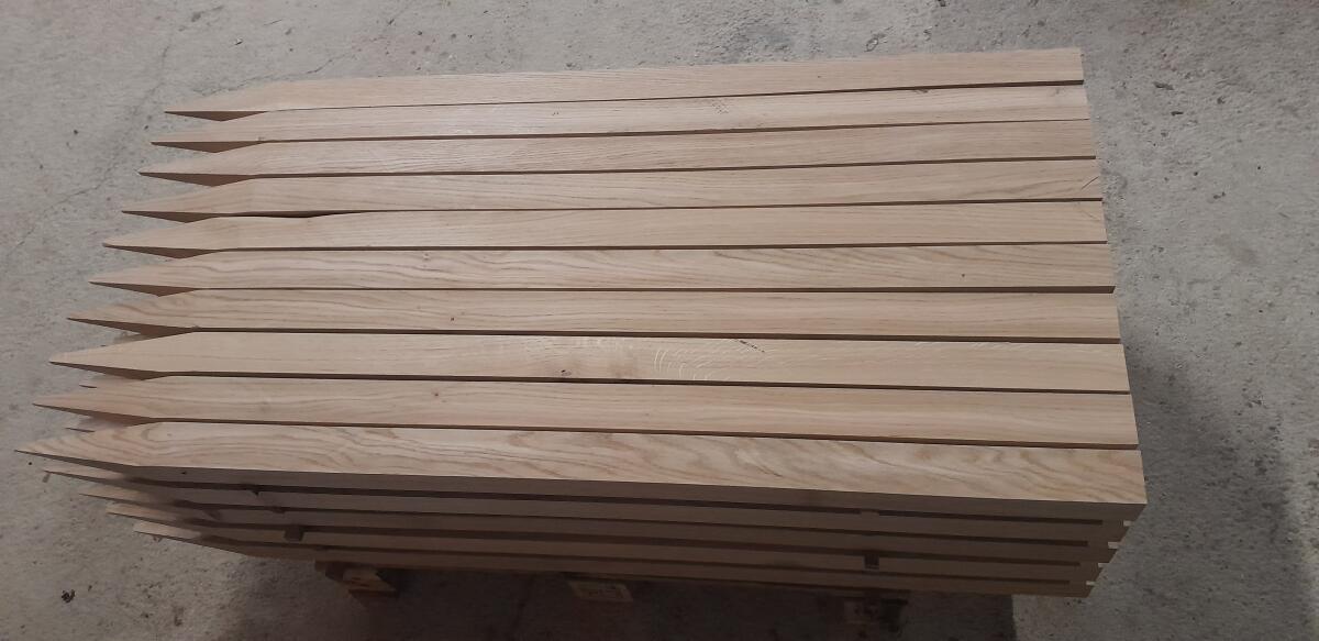 Grenz- und Weidezaunpfähle 2