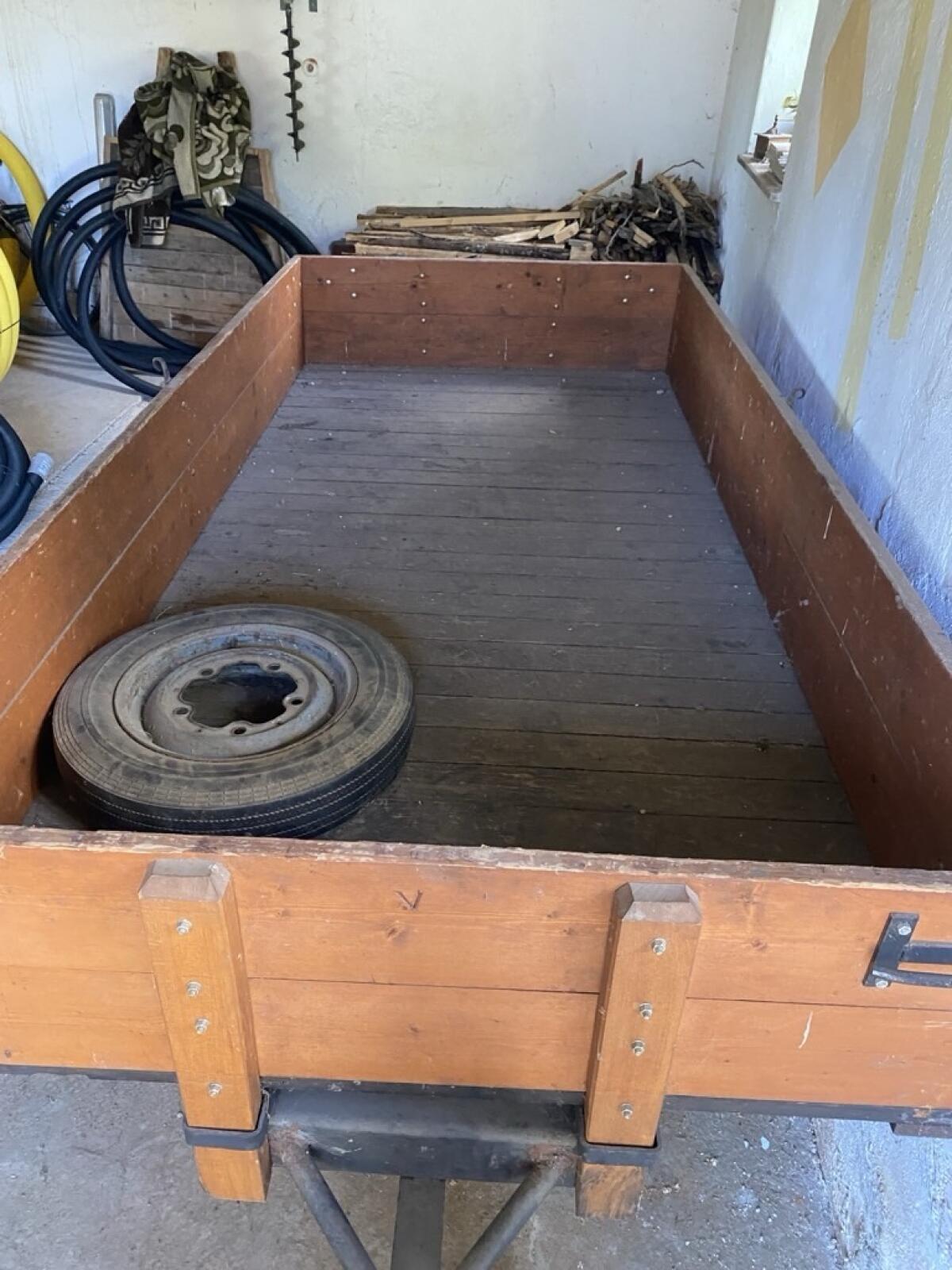 Anhänger für Oldtimer-Traktor 3