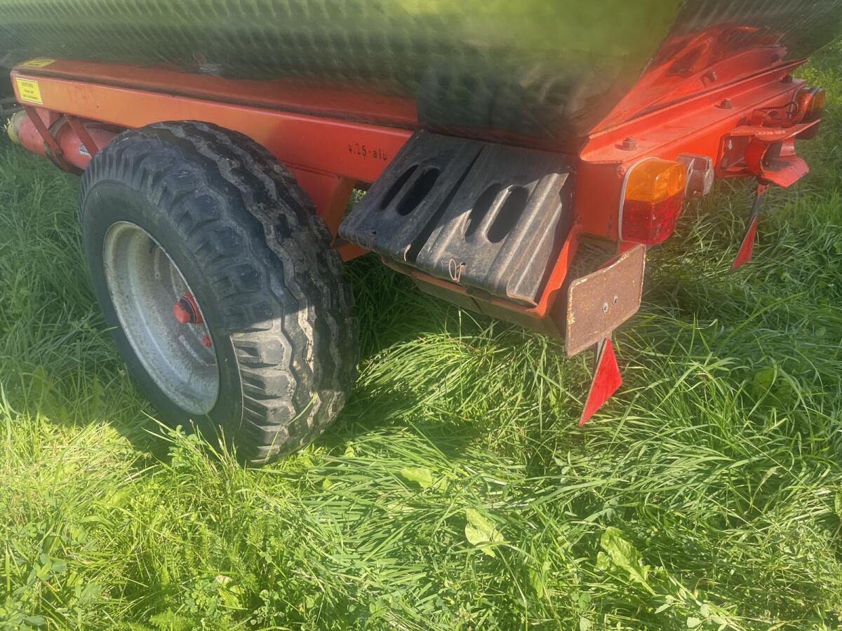 Mörtl Inox Lesewagen 3.800 kg 3