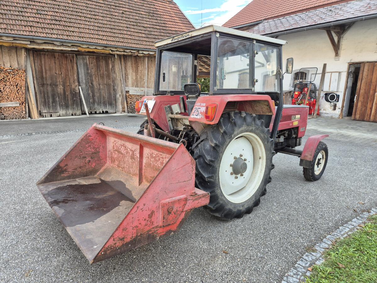 Steyr 658 inkl. Kippmulde 3