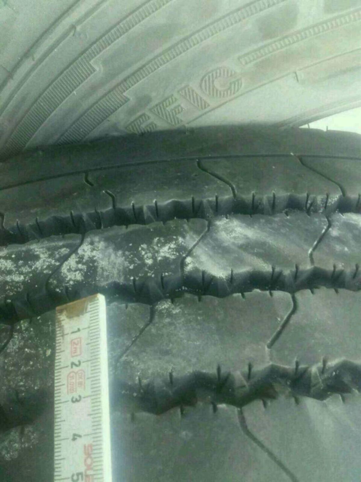 215/75 R17,5 Continental 3