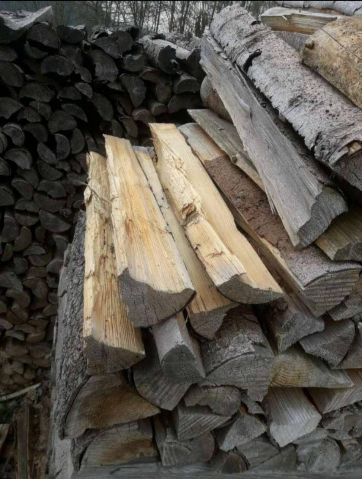 Brennholz 2