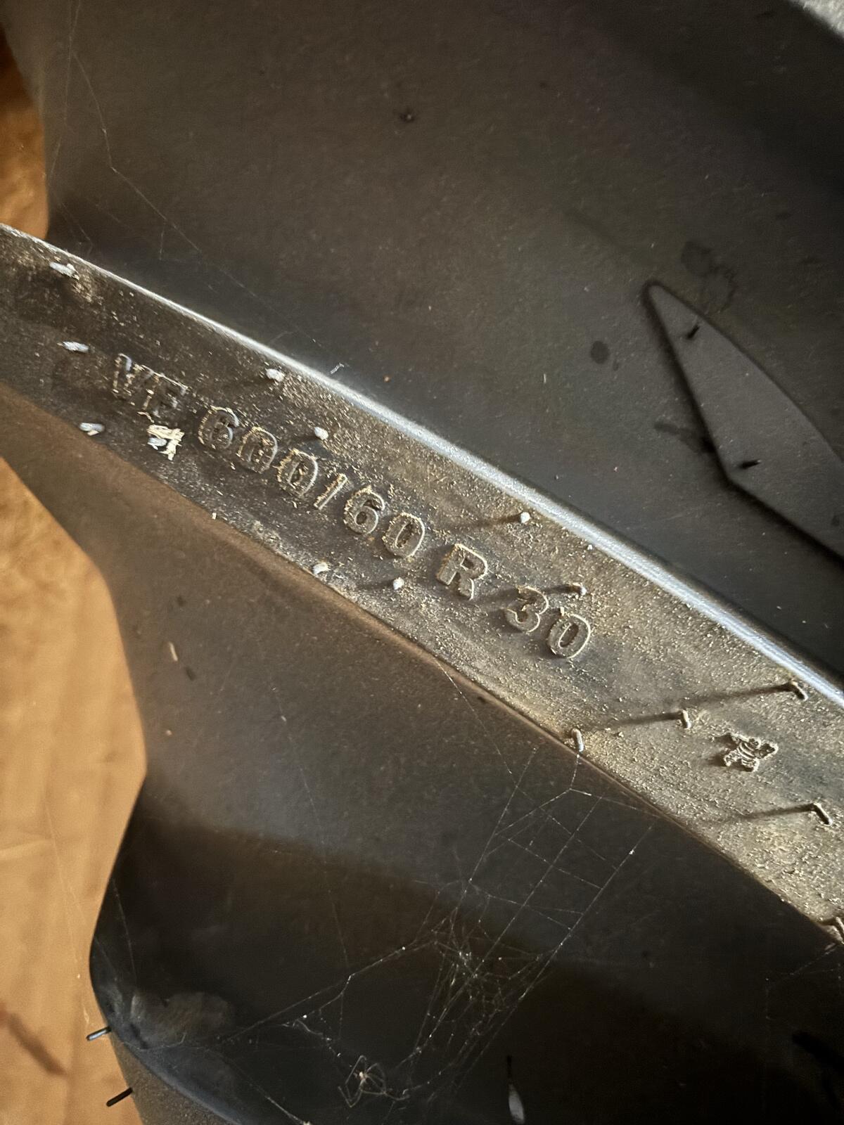 Komplett neuer Michelin Xeobib Reifen 3