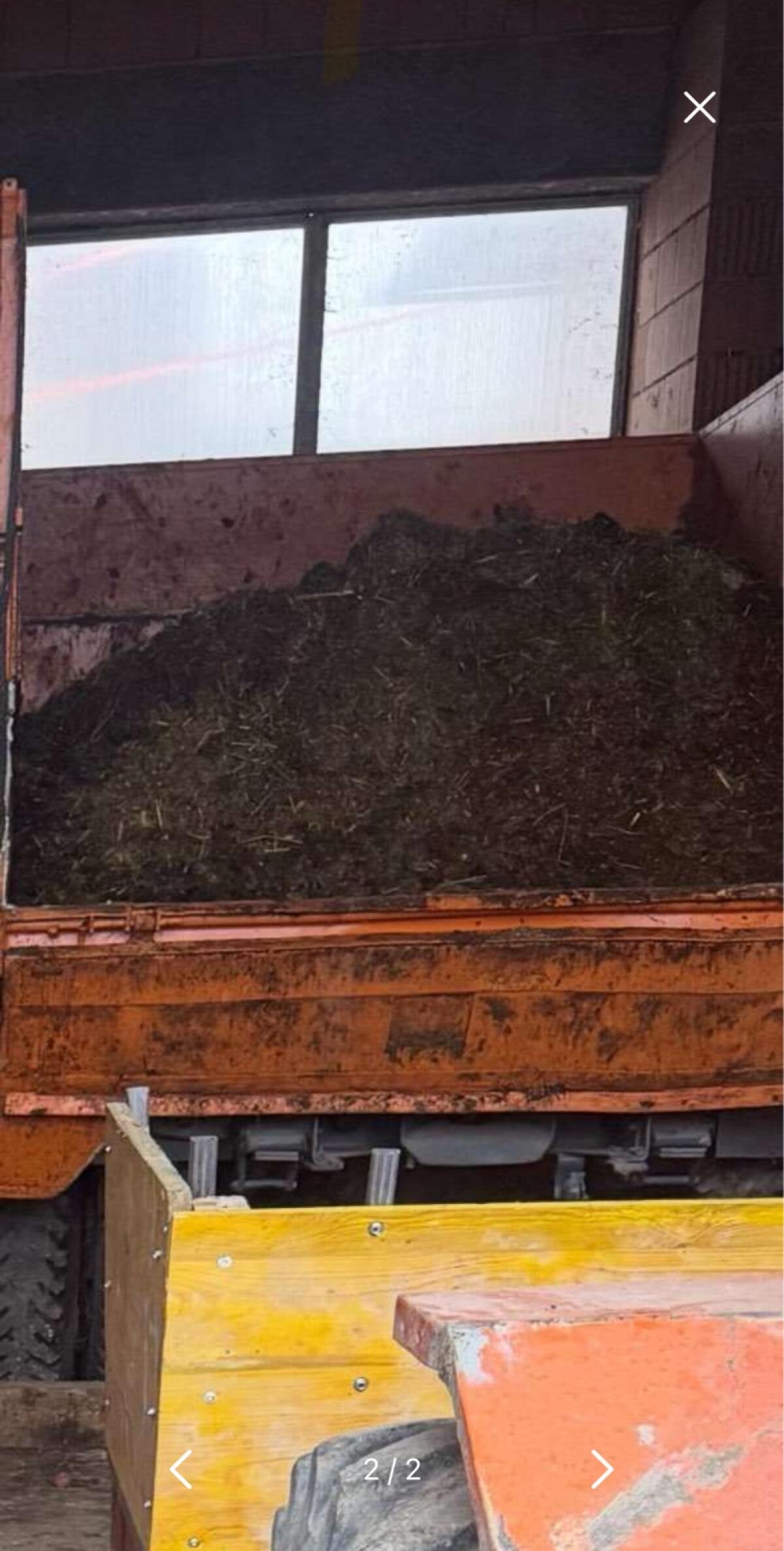 GRATIS Pferdemist Dünger (gerne ganzer geladener Kipper) 2