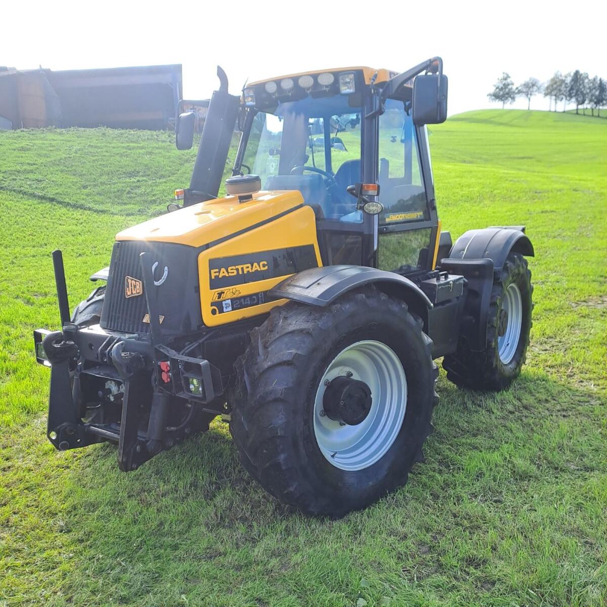 JCB Fastrac 2140 1