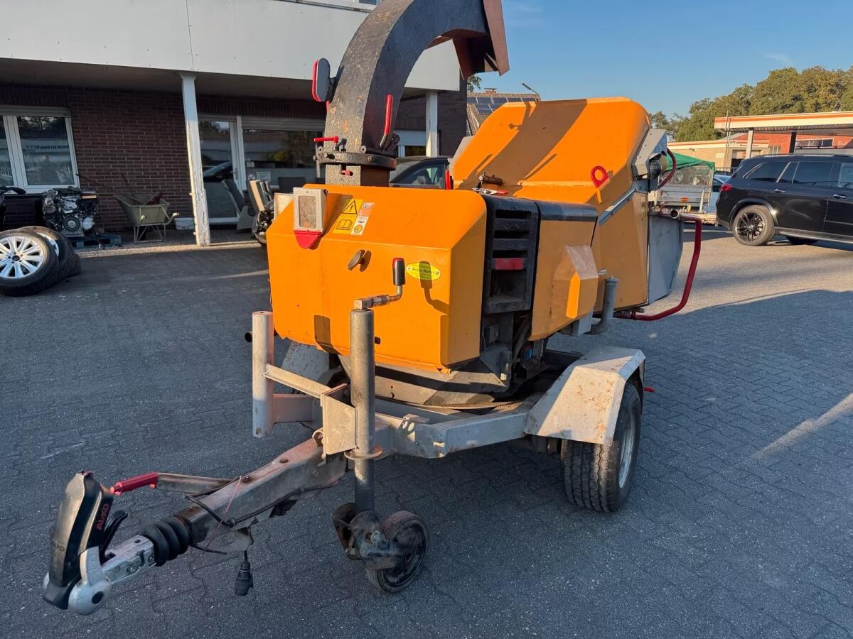 Schliesing Häcksler 220MX 1